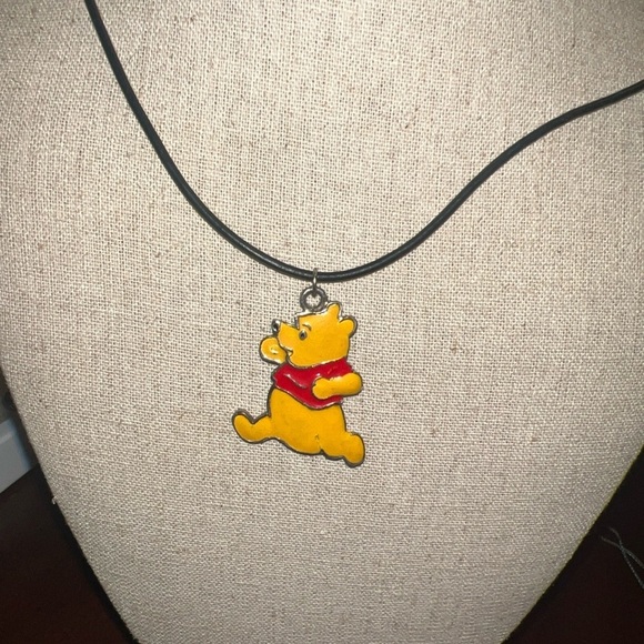 Winnie the Pooh Pendant choker 90s Y2K - Picture 2 of 2